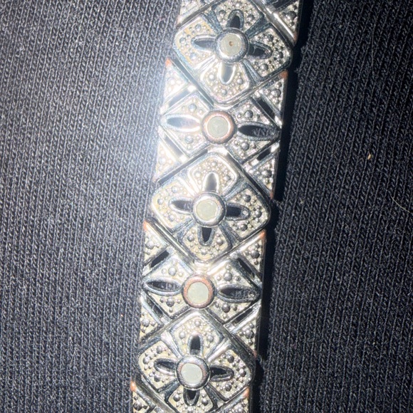 Elegant Silver plated raw/rough diamond Bracelet - Picture 15 of 15
